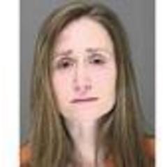 Florida mom gets drunk in bar, leaves toddlers in freezing car